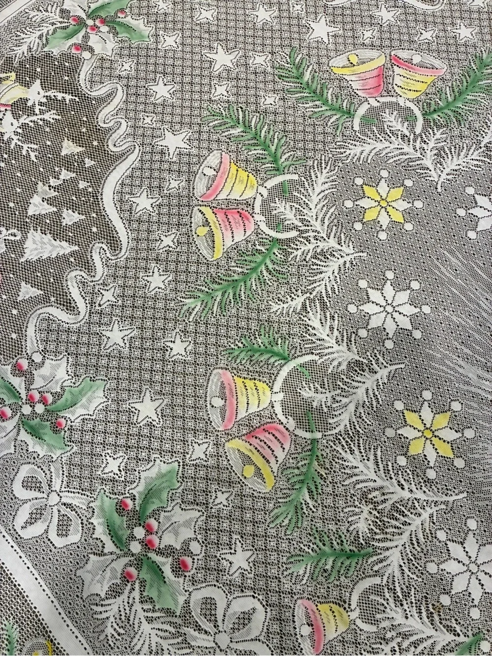 Vintage Lace Christmas Table Cloth 61